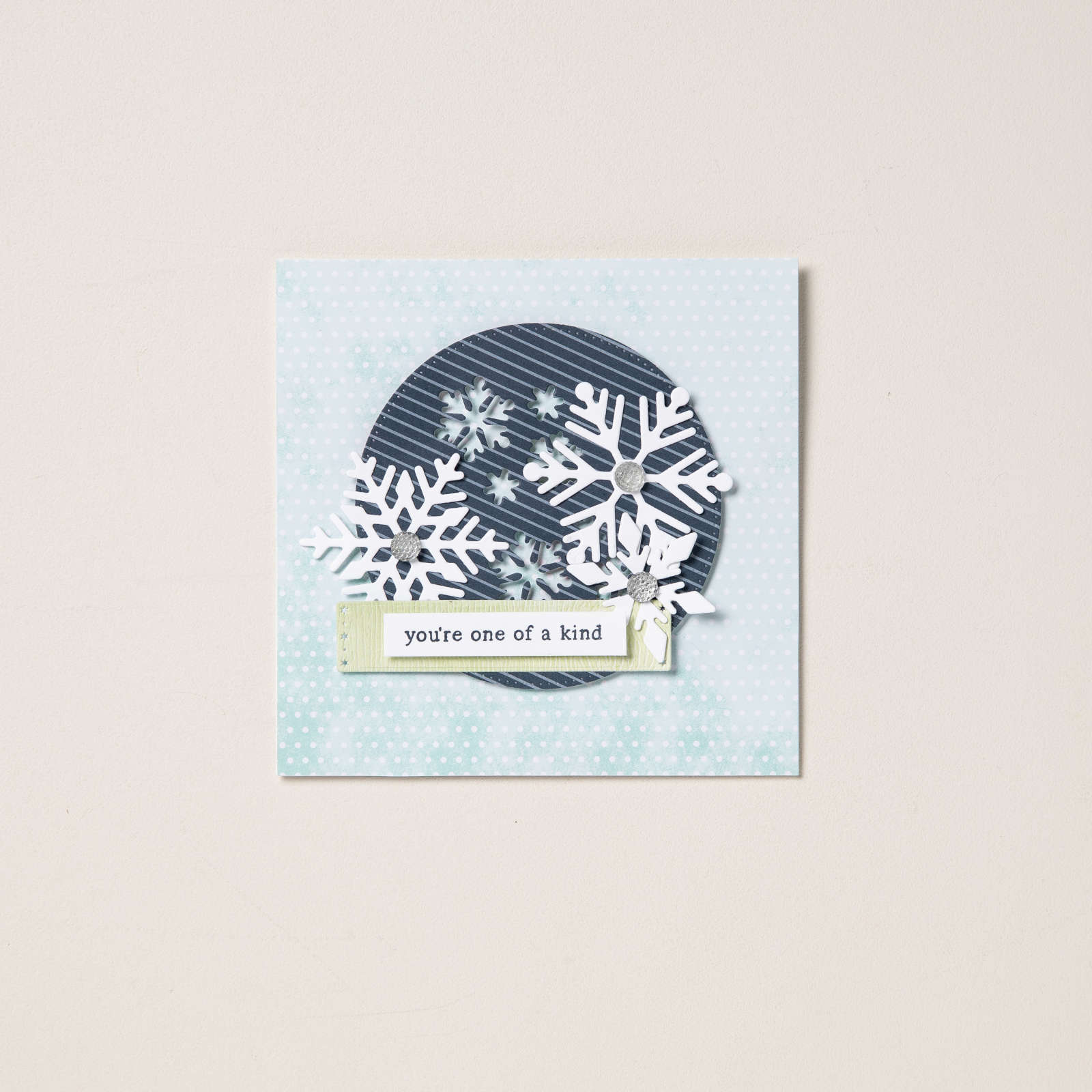 SNOWFLAKE KISSES DIES