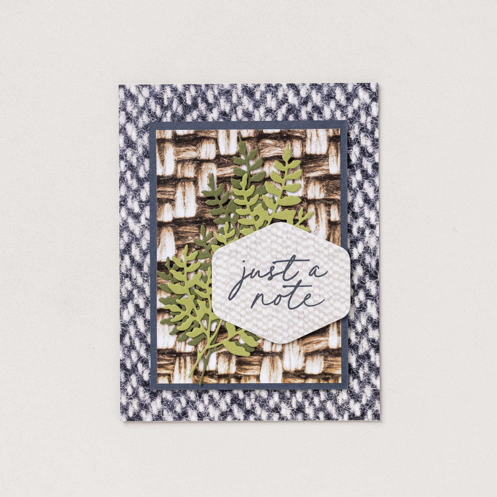 NEED FOR TWEED-DESIGNPAPIER 12" X 12" (30,5 X 30,5 CM)