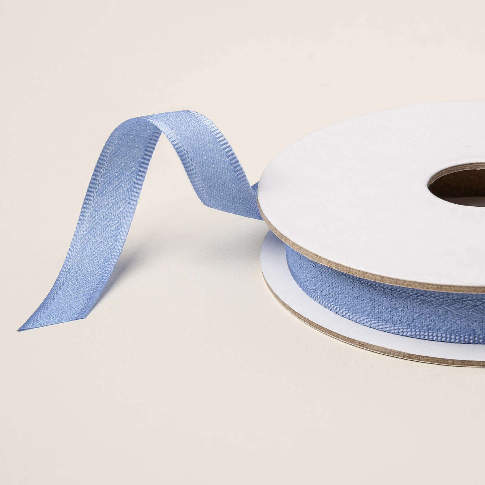 HYDRANGEA HUE 3/8" (1 CM) BORDERED RIBBON