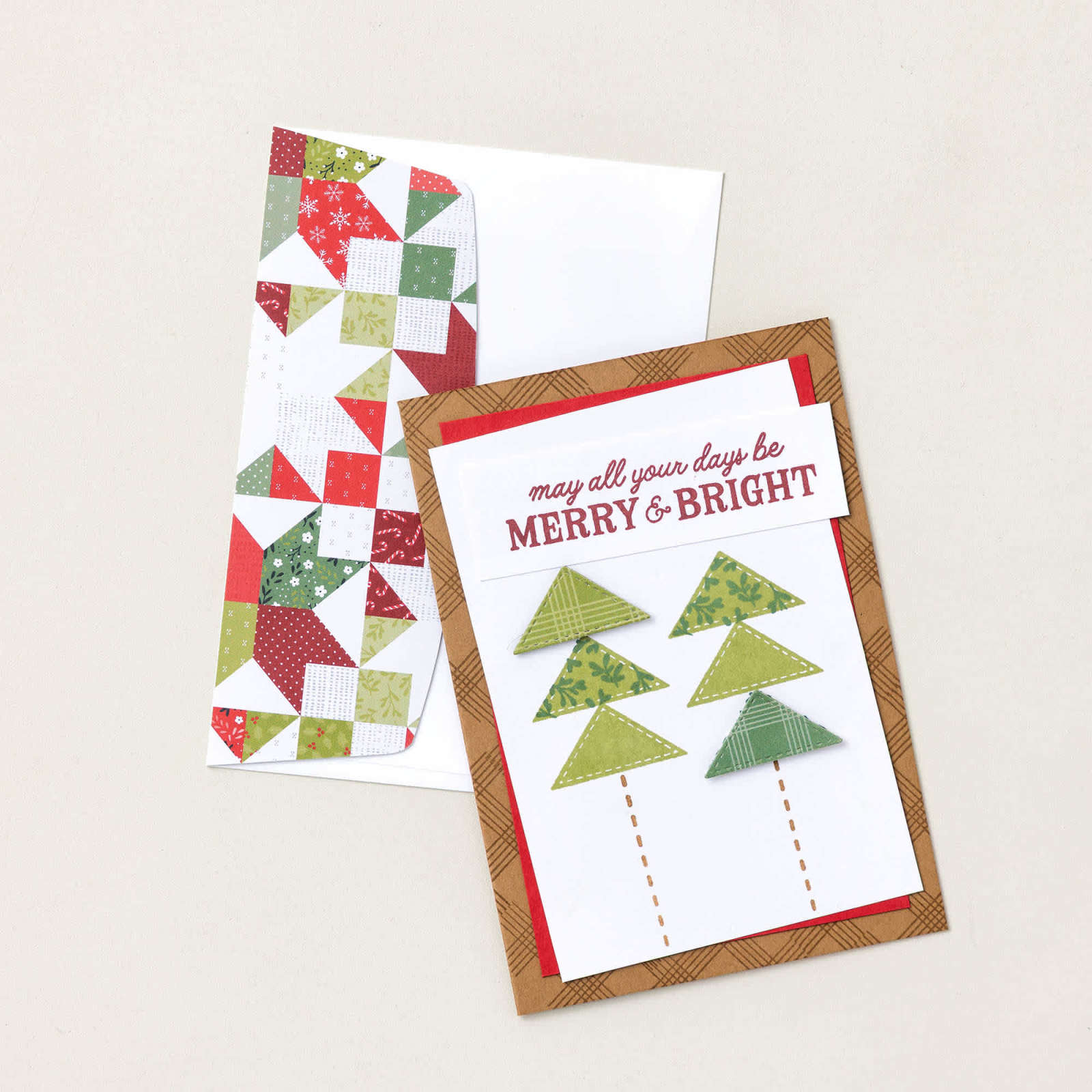 LOT BAS DE NOËL SURPIQUÉS (FRANÇAIS)