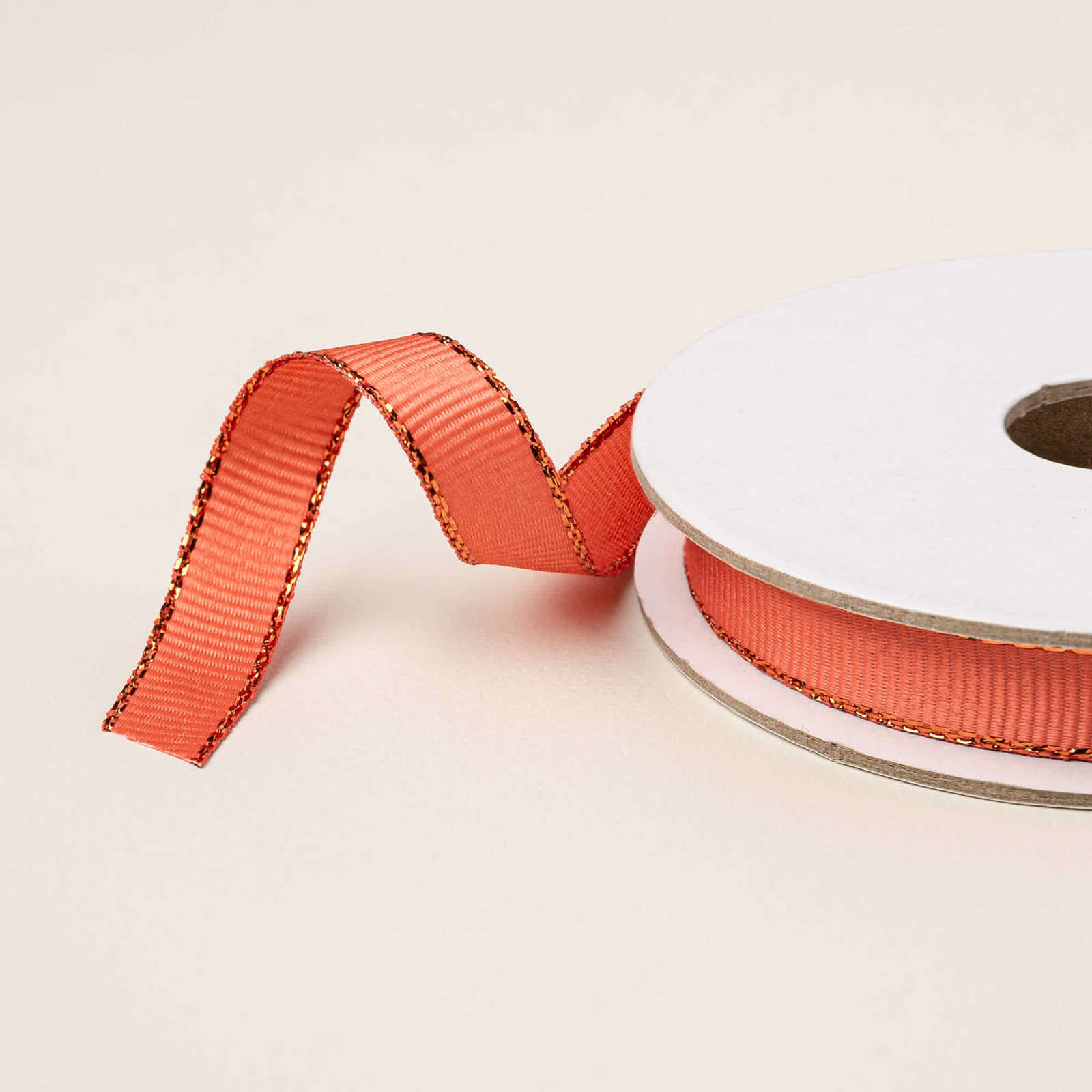 CALYPSO CORAL WITH COPPER BORDER 3/8" (1 CM) RIBBON