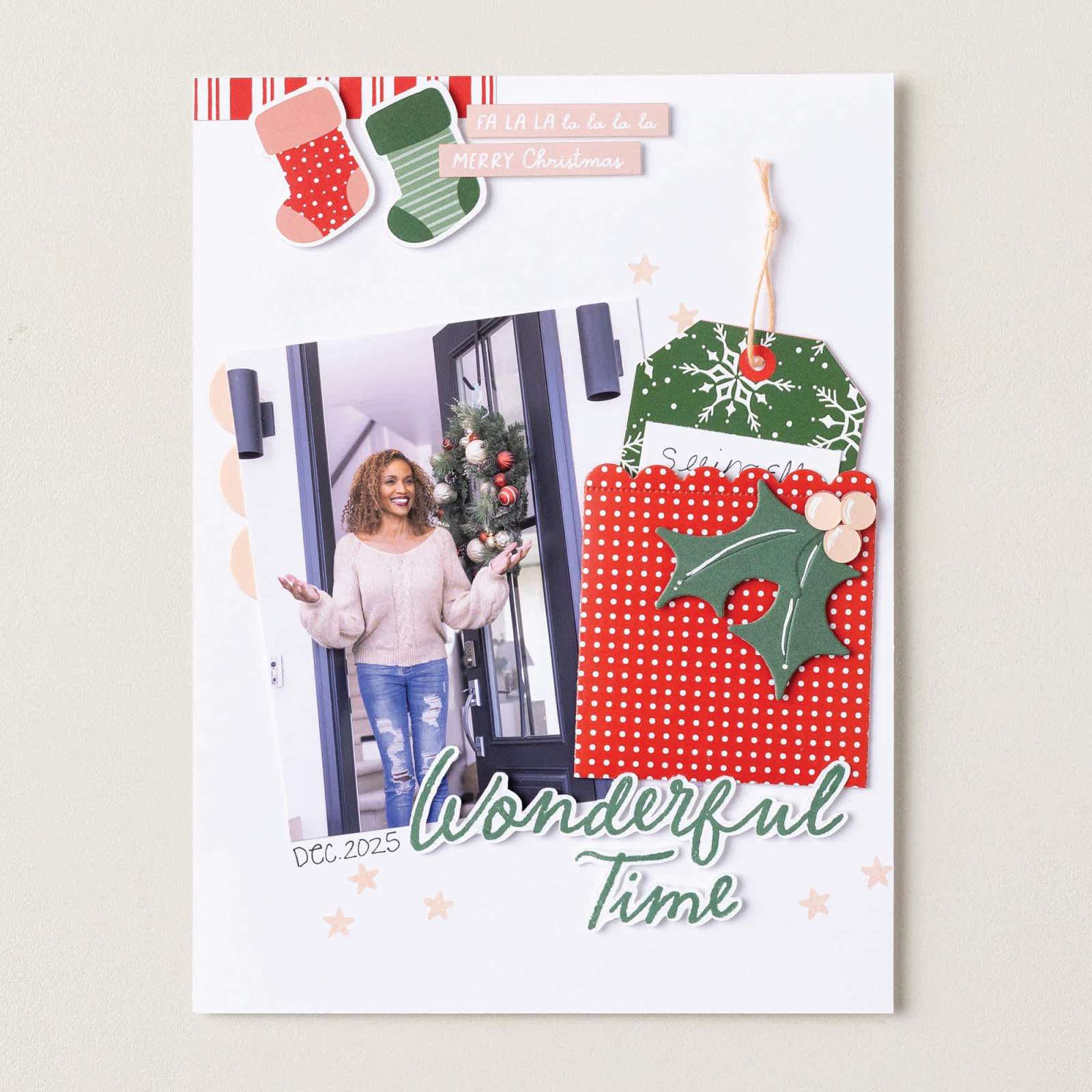 TIMELESS CHRISTMAS 12" X 12" (30.5 X 30.5 CM) DESIGNER SERIES PAPER & STICKER SHEET (ENGLISH)