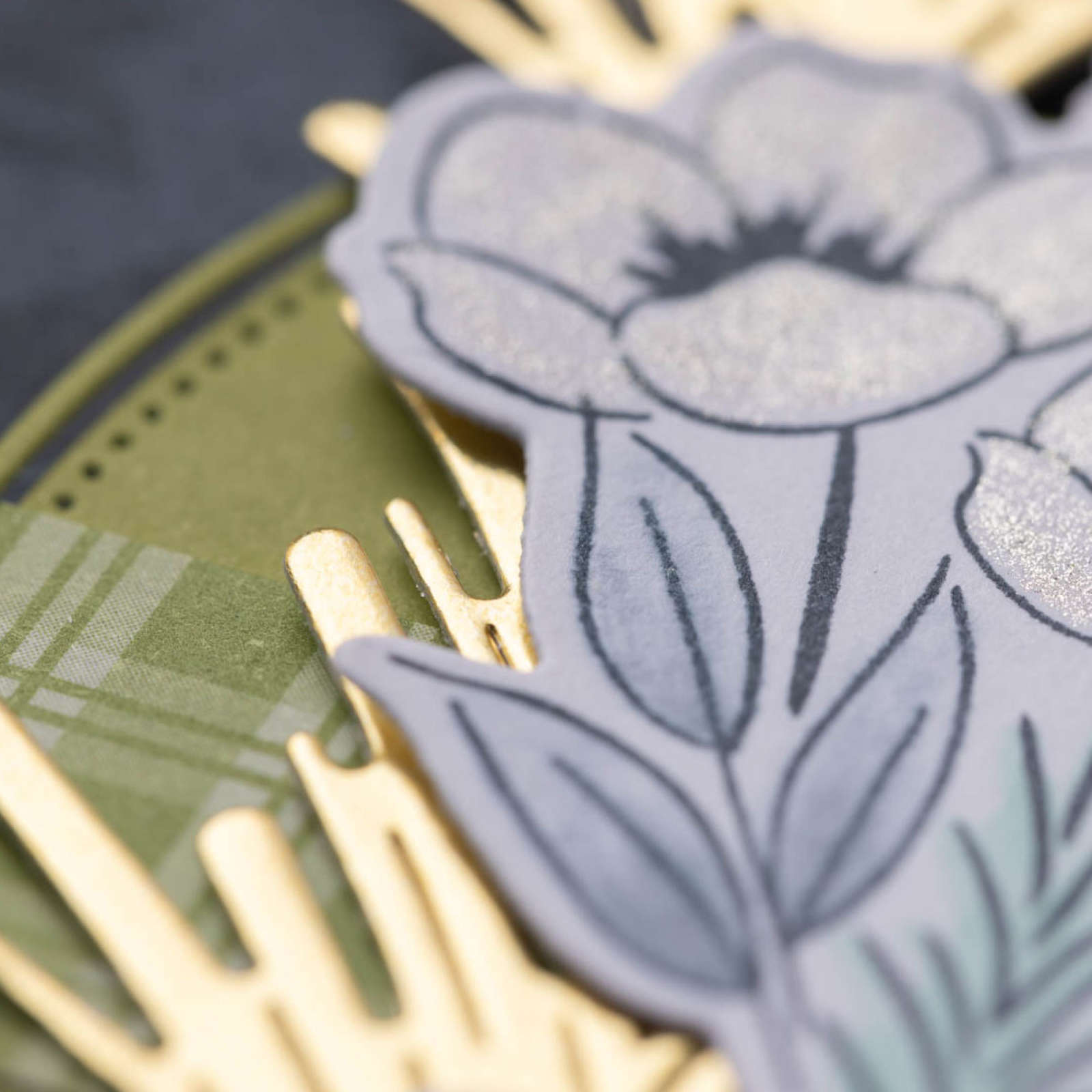 TRADITIONS OF CHRISTMAS CRAFT CLASS