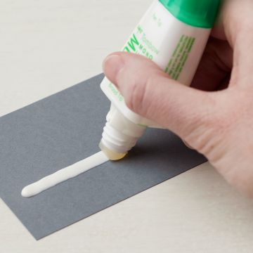 MULTIPURPOSE LIQUID GLUE