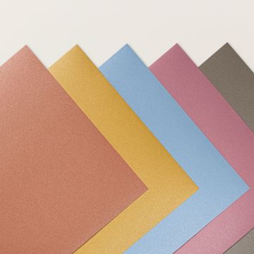 SPEZIALPAPIER MIT SEIDENGLANZ 12" X 12" (30,5 X 30,5 CM) IN COLOR 2023–2025