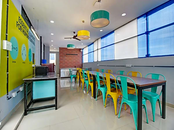 PG in Gachibowli with Dining Area