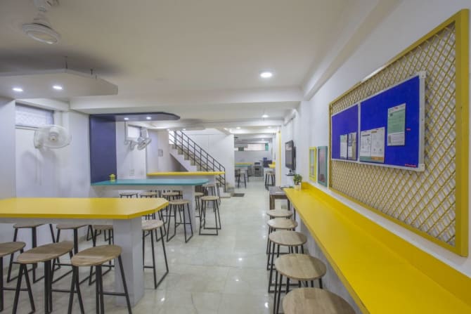 PG in Vaishali Delhi