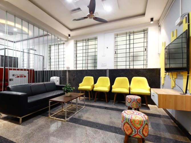 Regina House Stanza Living