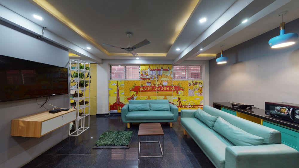 PG in Koramangala with Common Area