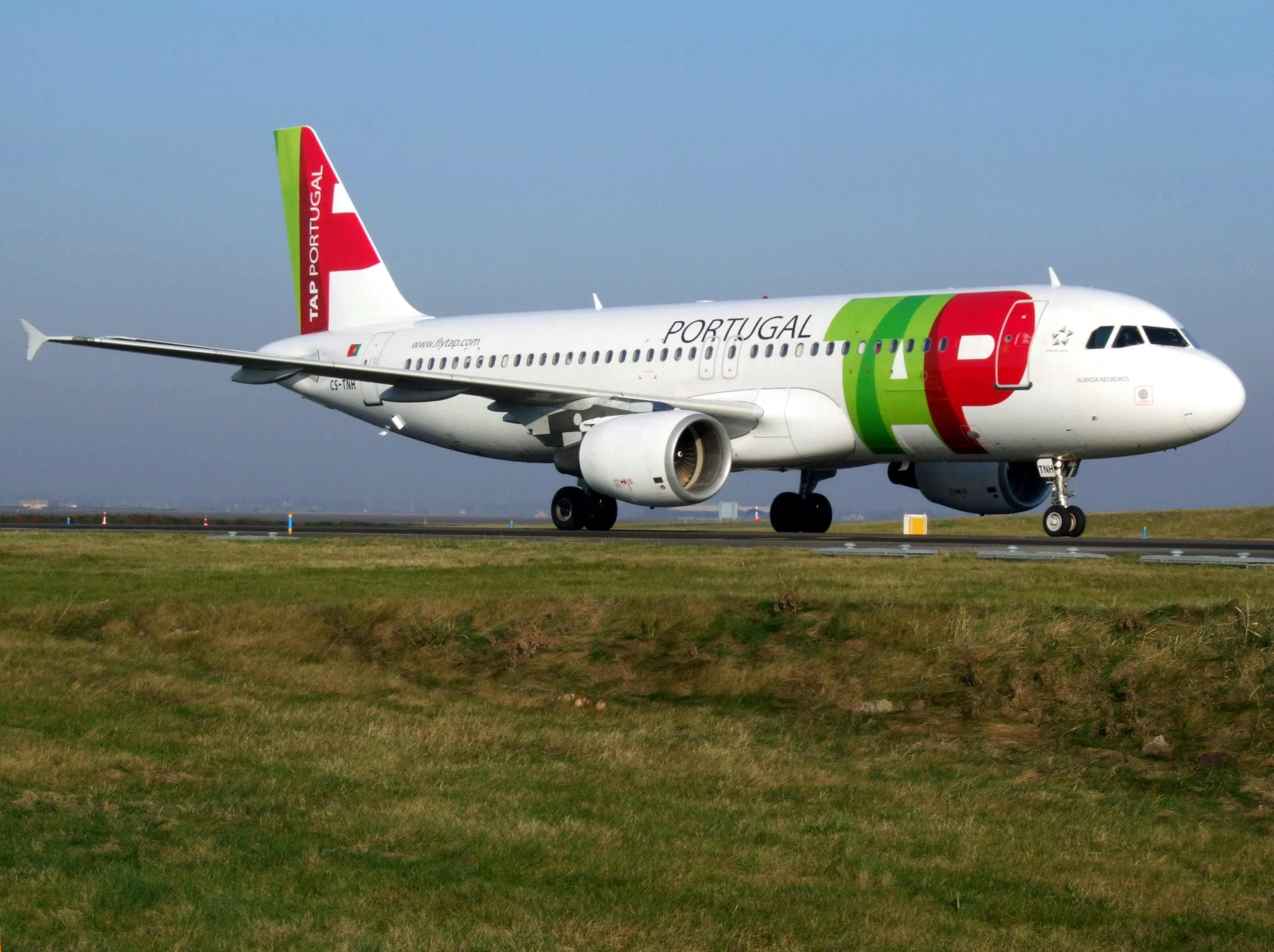 TAP Air Portugal Airbus A320-214 - Star Alliance Virtual