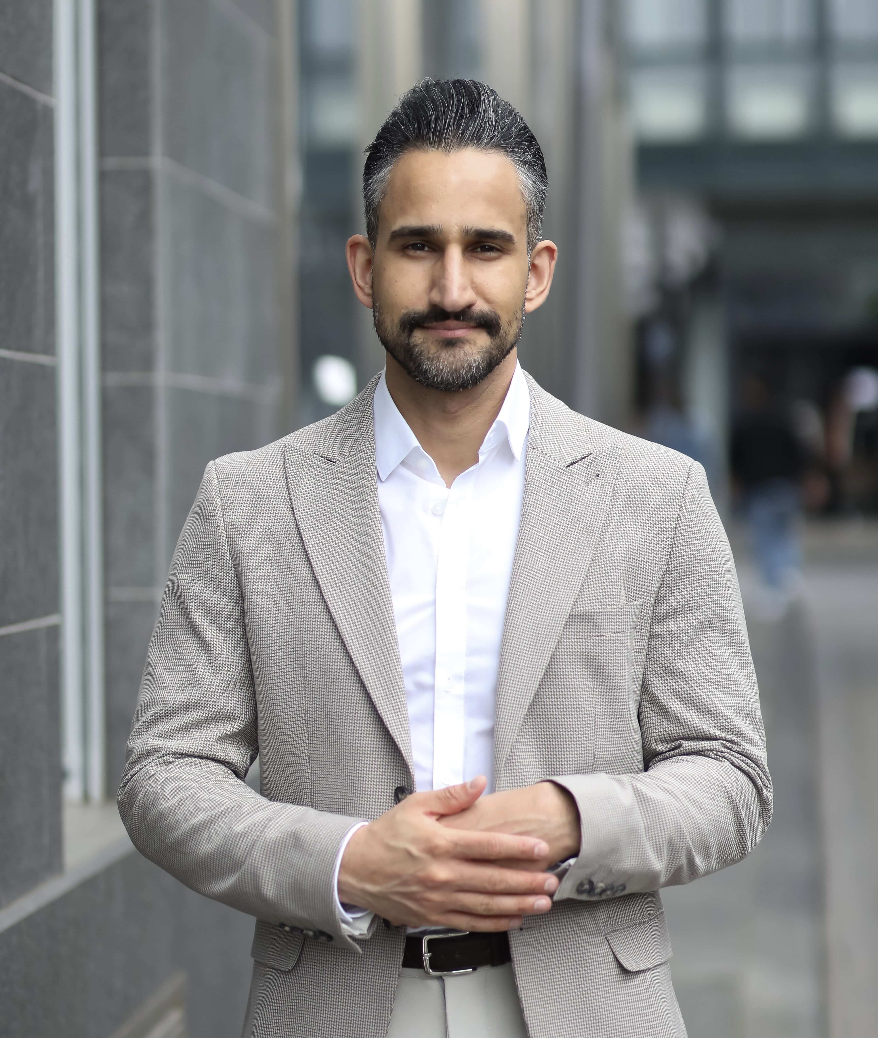Hessam Vahedi