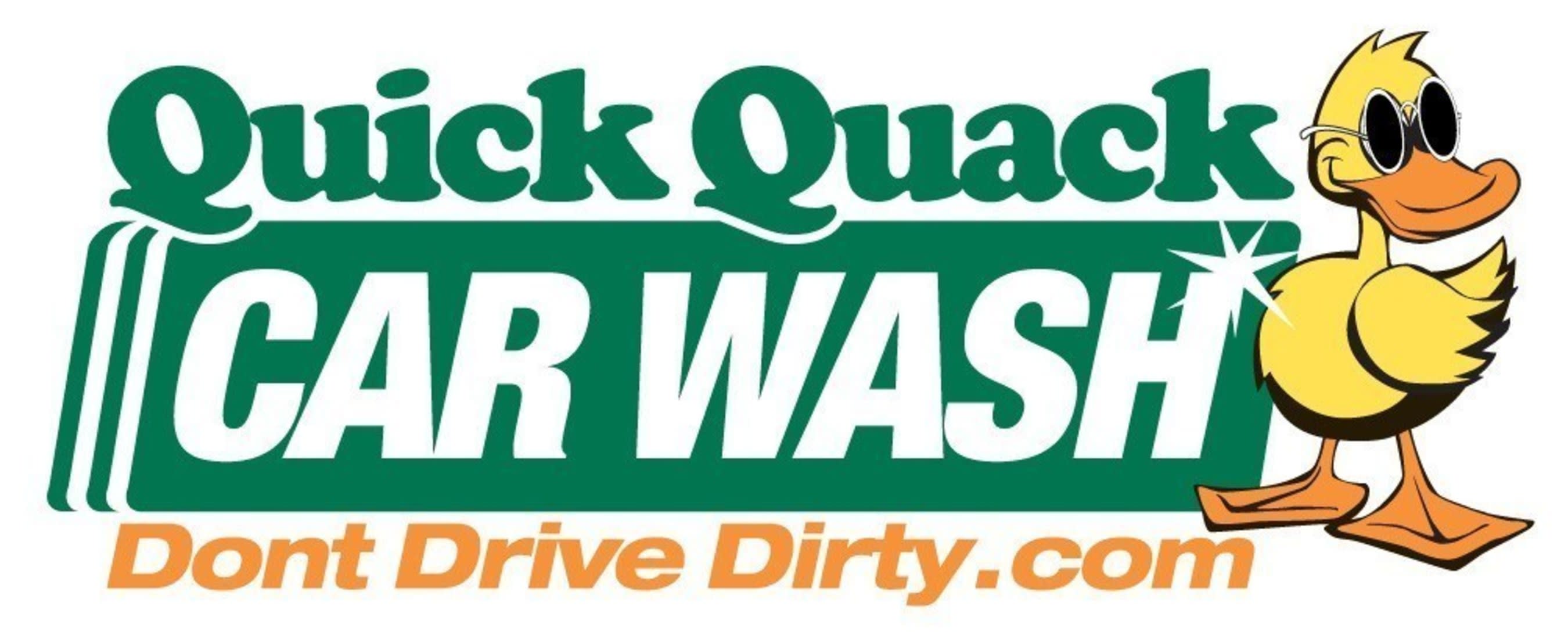 QuickQuack Car Wash logo