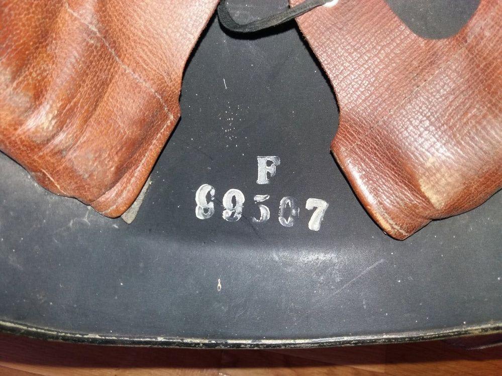 Swiss_M18_Feuerwehr_helmet_with_F_Mark.jpg