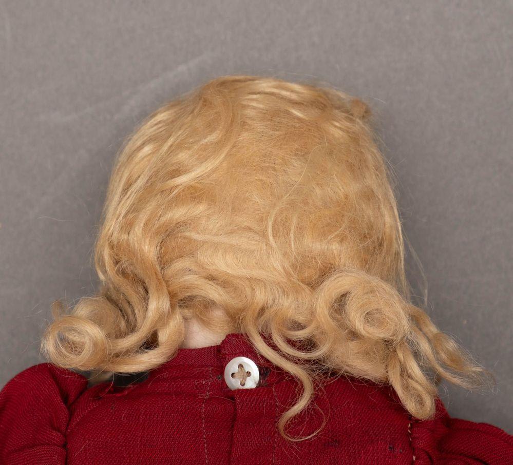 Doll-004.jpg
