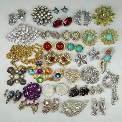 Higher End Vintage Rhinestone Jewelry Lot - Some Signed