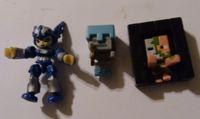3 mini toy figures