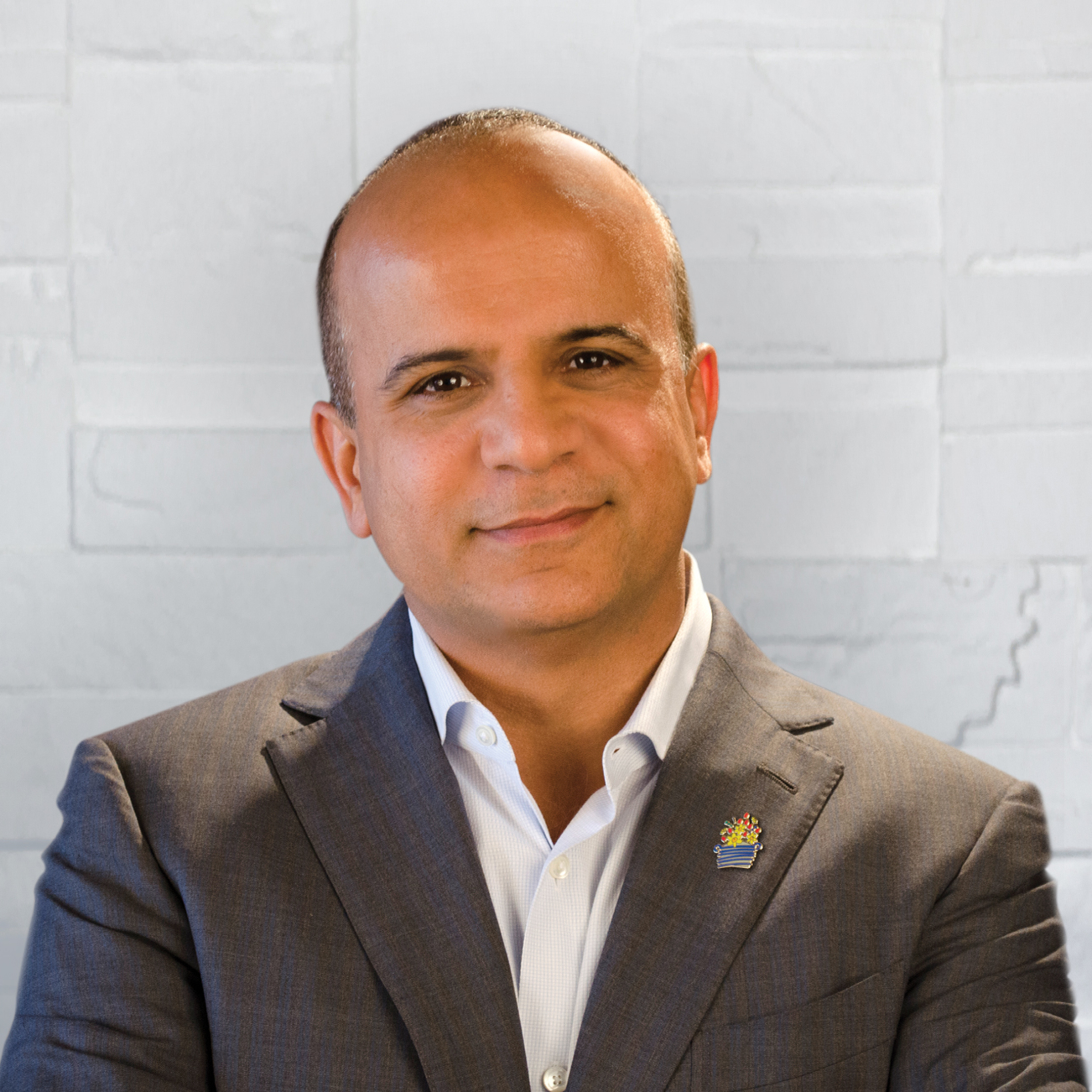 See Tariq Farid (Founder/CEO Edible Arrangements 1300 Stores, 500m