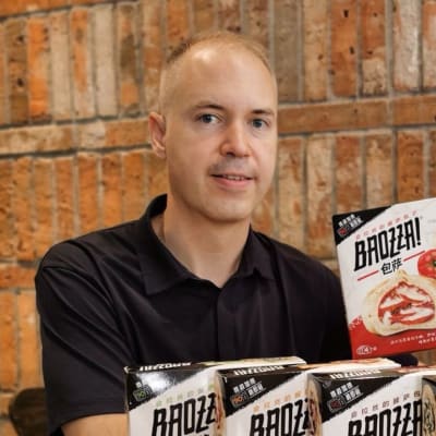 Loren Edward Heinold (Baozza Food & Beverage, LTD.)