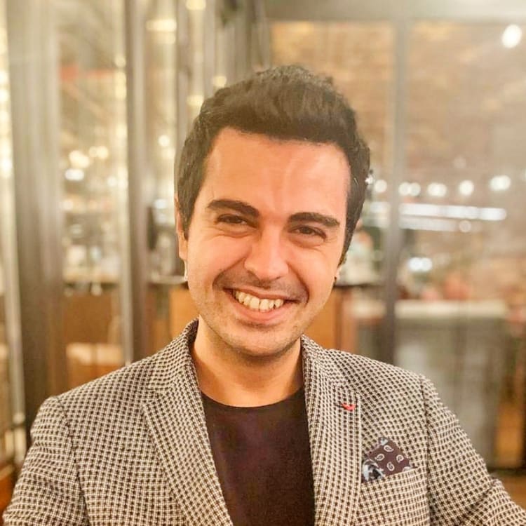 See Startup Grind Hosts Hakan Bas Lidyana Com Peak Games At Startup Grind Istanbul