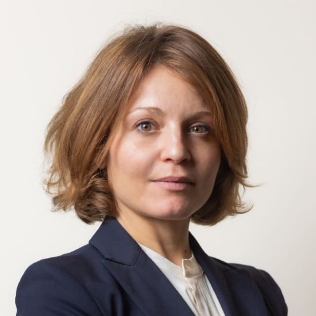 The First-Year Playbook - with Silvia Annunziata