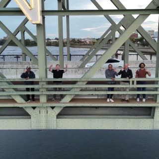 FOUNDER / VC WALK TO TRENTON MAKES BRIDGE