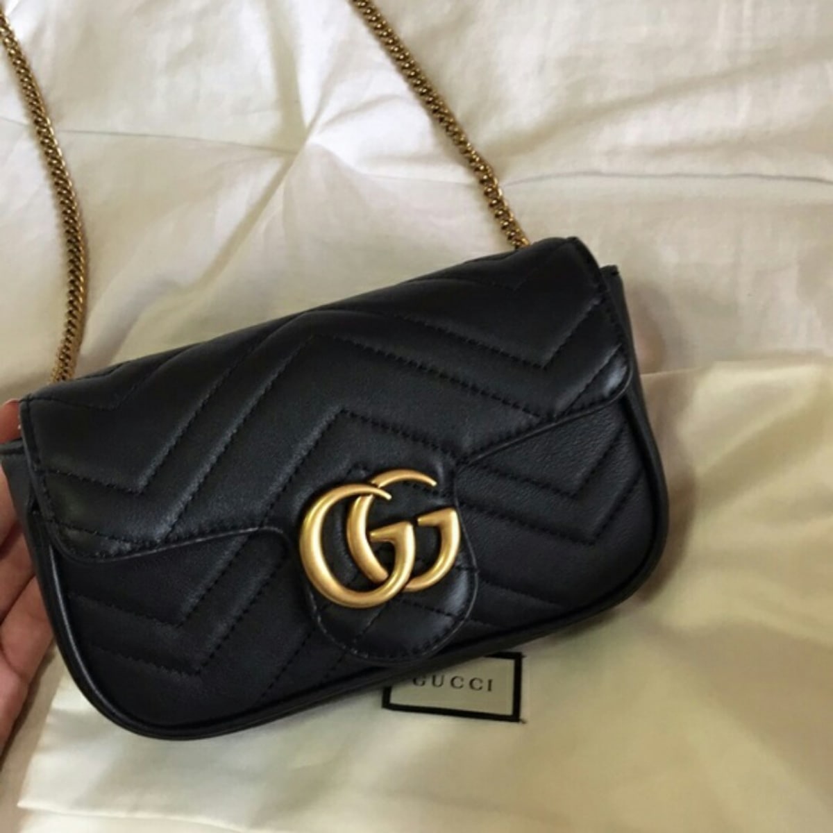 GG Marmont matelassé leather super mini bag