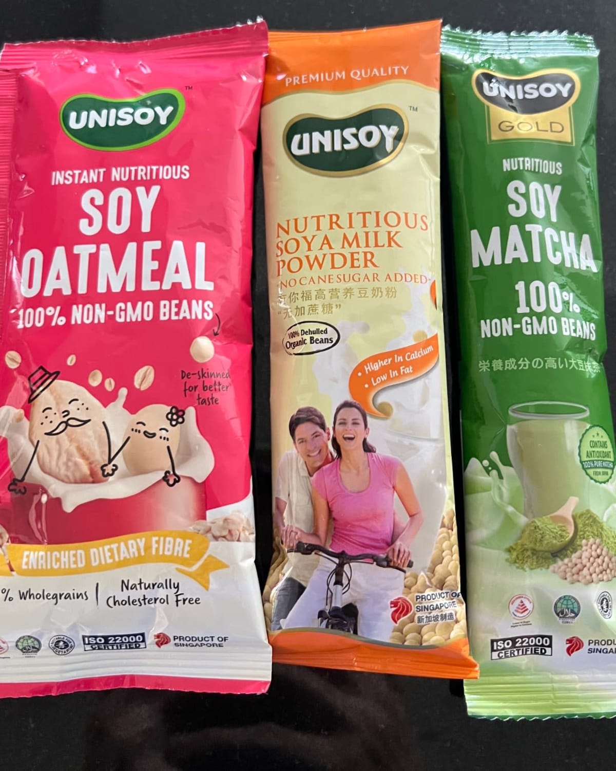 Soy oatmeal was yummy! With rolled oats inside. Not sweet. Soya milk