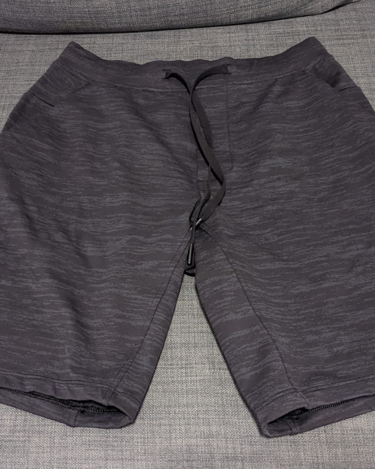 I bought this active pants from Lululemon in Australia as they are on ...