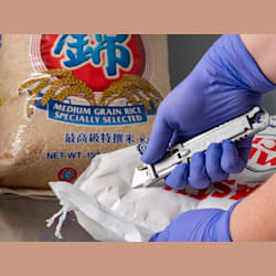 OLFA 11340449 - Stainless Steel Metal Detectable Self-Retracting Safety Knife (SK-14)