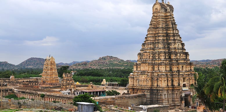 Hire a car and driver in Hampi