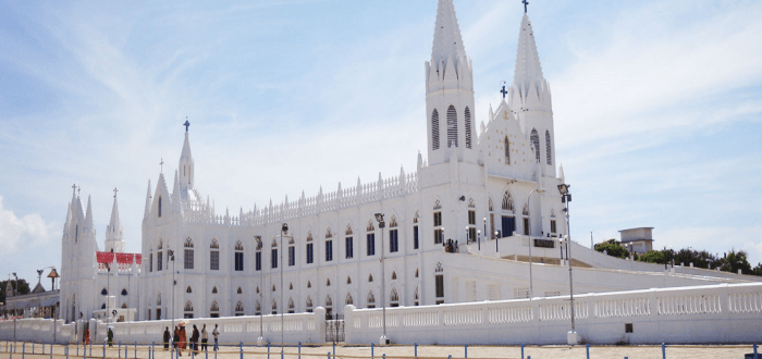 Hire a car and driver in Velankanni