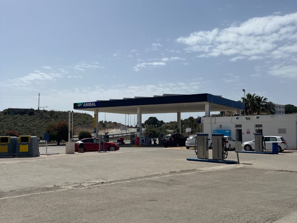 Anibal Tankstelle – 2