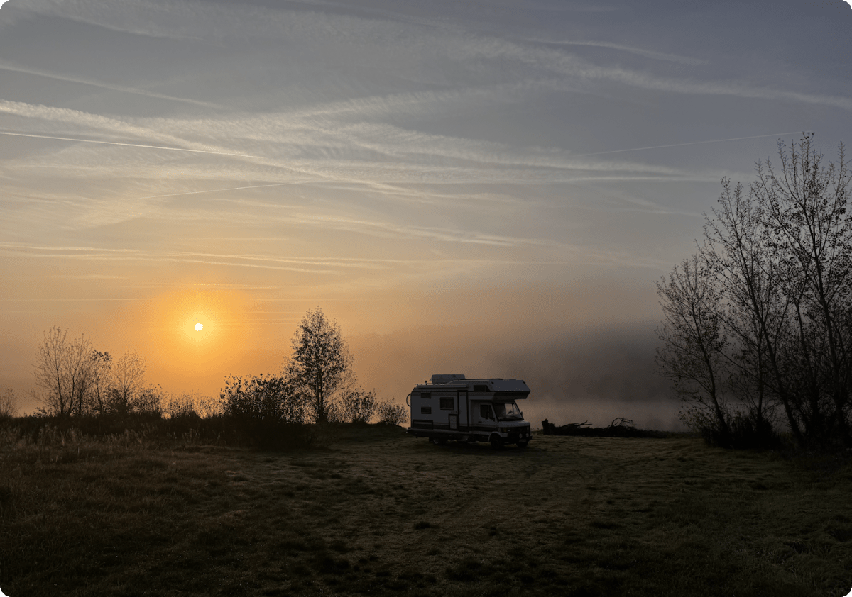 Camping och vildcamping i Frankrike – Vanlife Guide