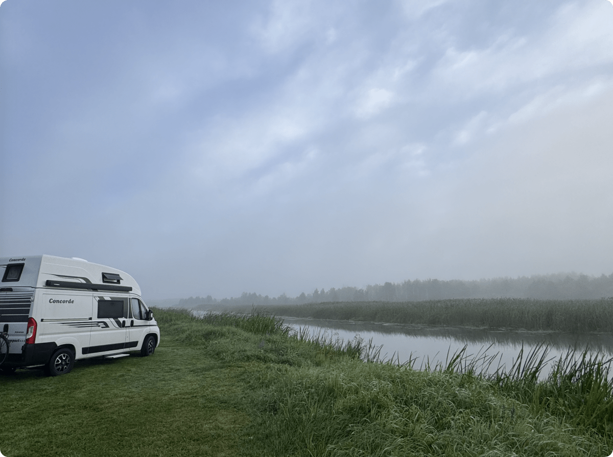 Wildcampen & Freistehen in Polen: Regeln, Spots & Geheimtipps