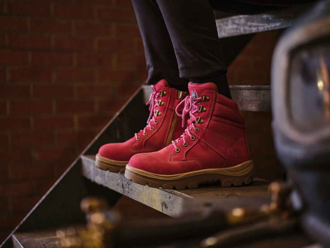 southern cross pink work boots