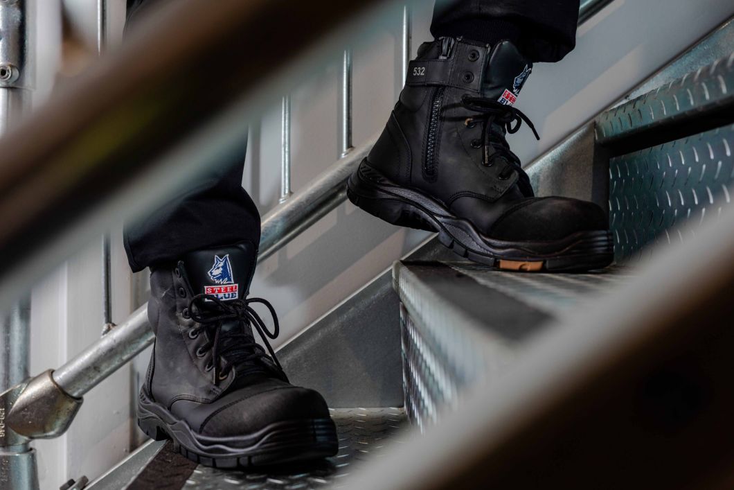 Composite toe protection: Your guide for choosing airport-friendly work boots