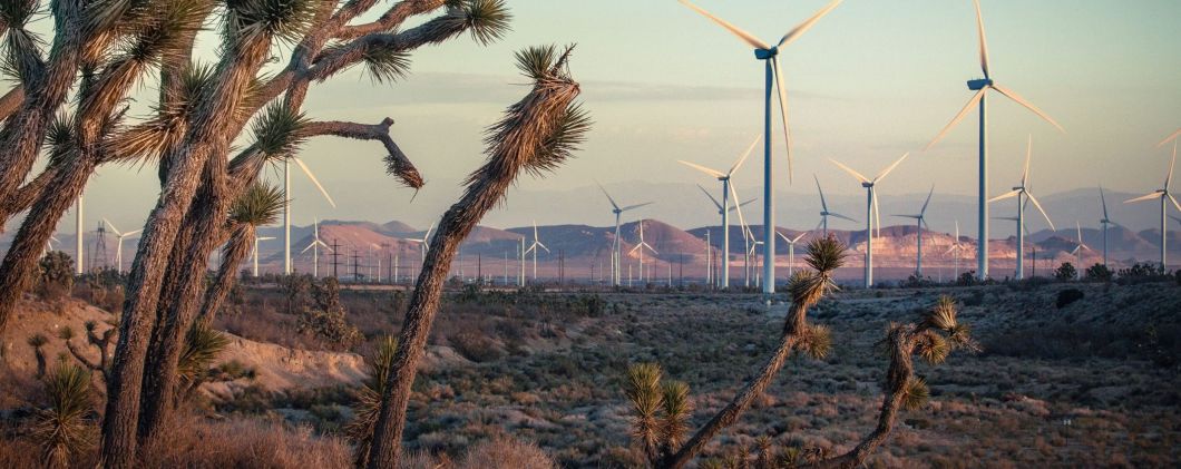 Wind Turbines – USA CSR V2 LR (iStock-518043733) (1)