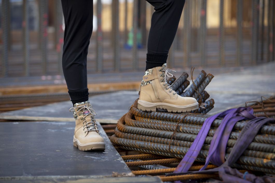 How to choose new work boots to maximise comfort and fit