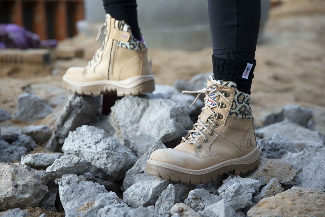 Feet wearing Southern Cross® Zip Ladies: Jungle Boot