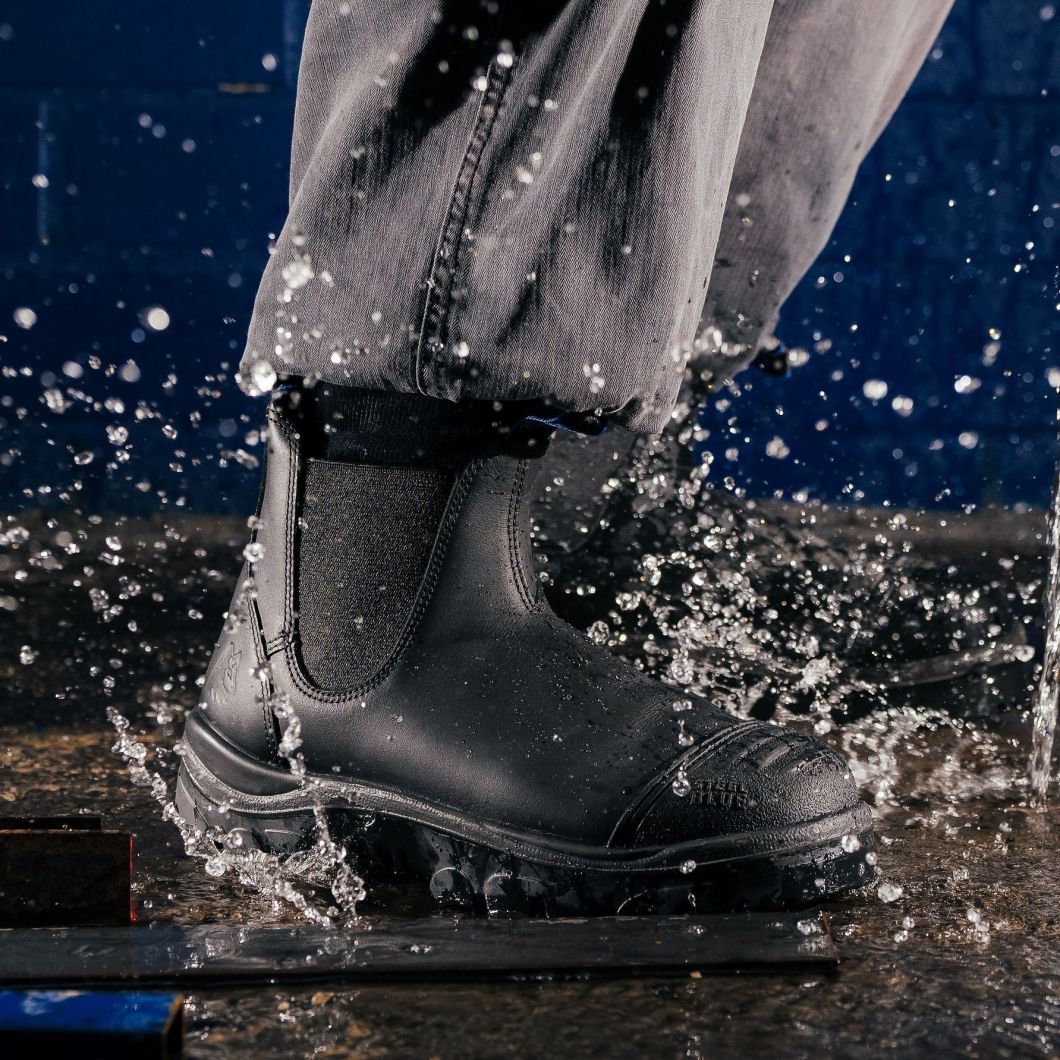 Black Hobart Scuff water