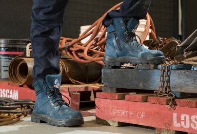 Tradies turn to their mates for mental health support