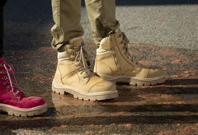 Prevent strains and pains by choosing the right work boots