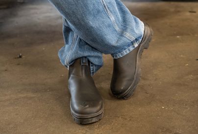 BOOT FITTING GUIDE: </br> How to choose new work boots to maximise comfort and fit