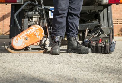 Is Metatarsal Protection a requirement in safety boots?