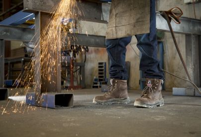 Is Metatarsal Protection a requirement in safety boots?