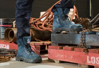 Tradies turn to their mates for mental health support