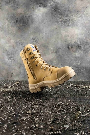 view sole of the boot