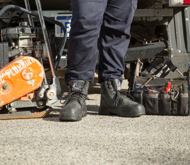 view sole of the boot