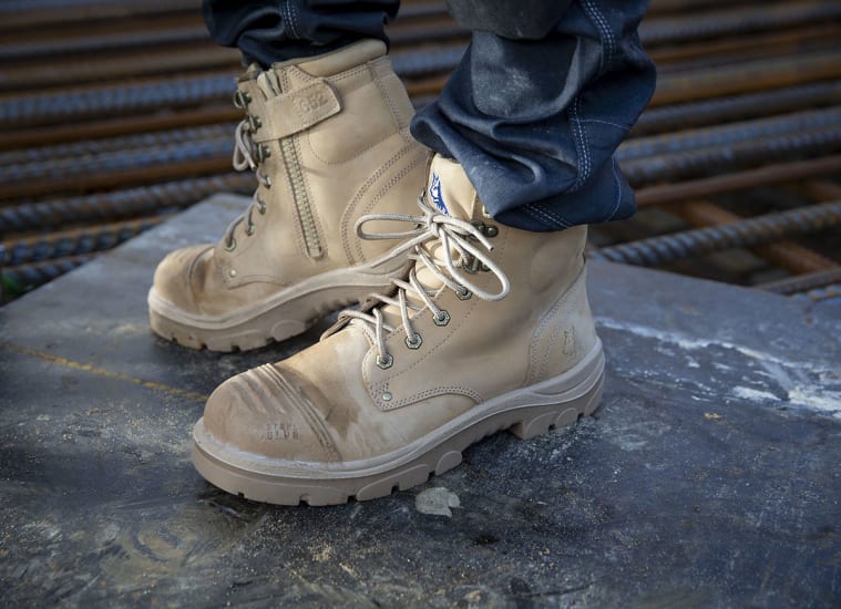view sole of the boot
