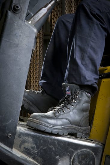 view sole of the boot